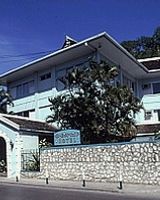 Doctors Cave Beach Hotel