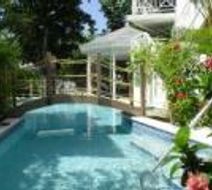Rondel Village Pool