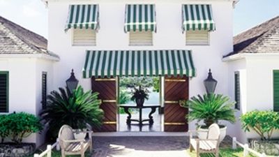 Round Hill Hotel & Villas