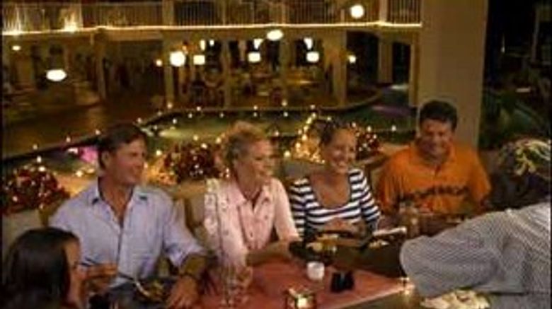 <b>Memories White Sands Beach Resort & Spa Restaurant</b>