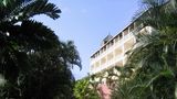 BodyHoliday Exterior