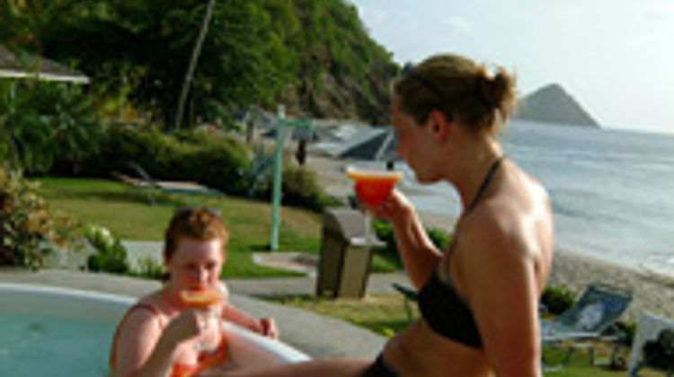 BodyHoliday Pool