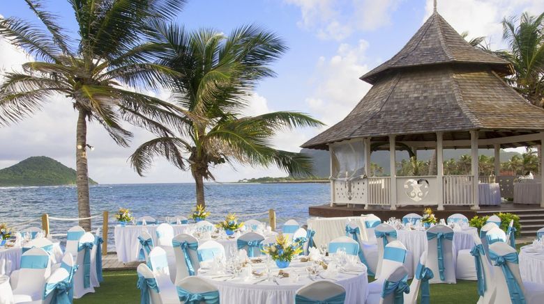 <b>Coconut Bay Beach Resort & Spa Banquet</b> <b>Coconut Bay Beach Resort & Spa Banquet</b>