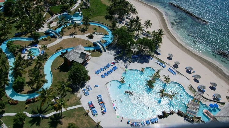 Coconut Bay Beach Resort & Spa Pool