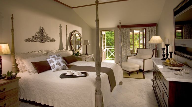 <b>Sandals Halcyon Beach Room</b>