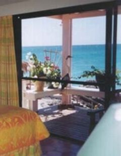Coral Shore Villas Suite Resort