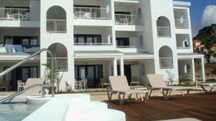 La Vista Resort Exterior