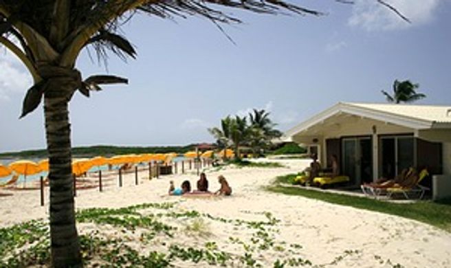 Club Orient Naturist Resort Exterior