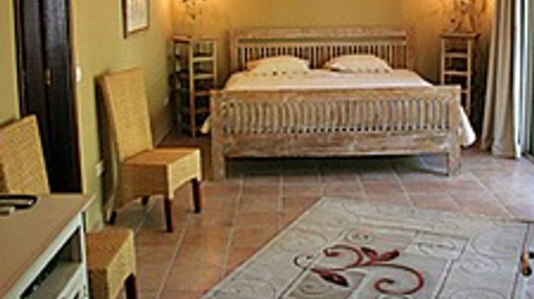 <b>Club Orient Naturist Resort Suite</b> <b>Club Orient Naturist Resort Suite</b>