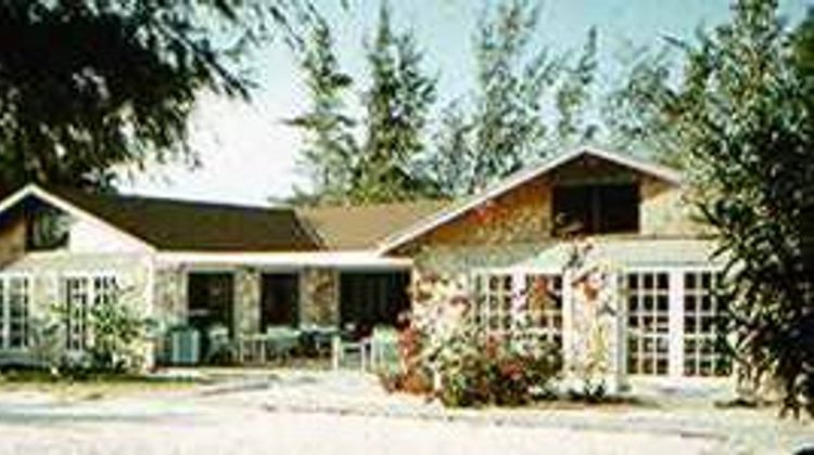 Pelican Beach Exterior