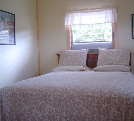 Samuel Cottages Room