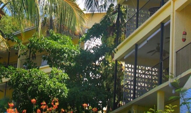 Serendip Vacation Condominiums Exterior