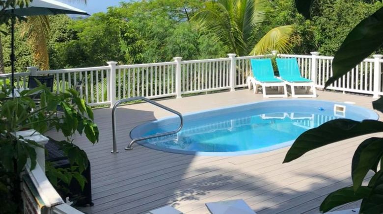 <b>Serendip Vacation Condominiums Pool</b>