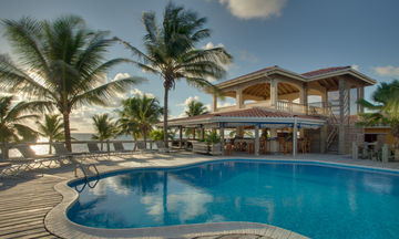 SunBreeze Hotel