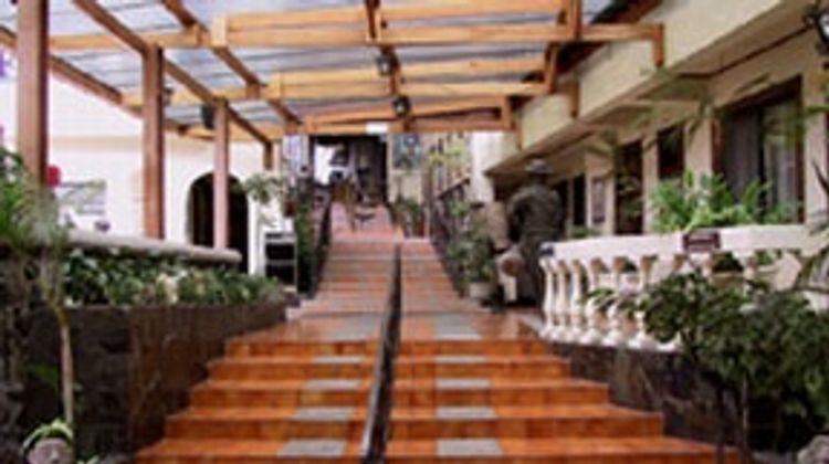 Hotel Don Carlos Lobby