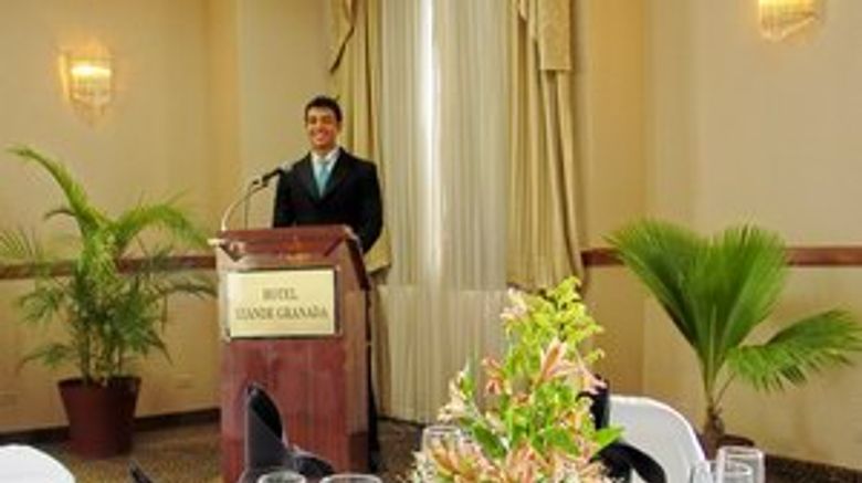 <b>Riande Granada Urban Hotel Banquet</b> <b>Riande Granada Urban Hotel Banquet</b>