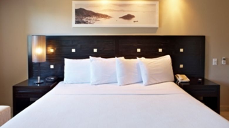 <b>Riande Granada Urban Hotel Room</b> <b>Riande Granada Urban Hotel Room</b>