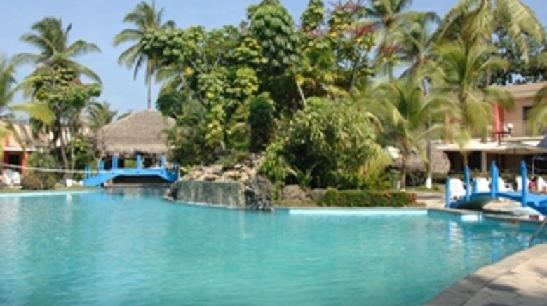 Riande Aeropuerto Hotel  and  Resort Exterior