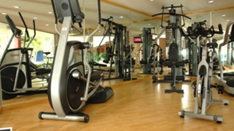 Riande Aeropuerto Hotel & Resort Health