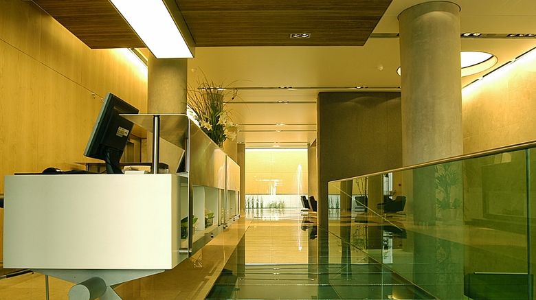 <b>Ricana BA Center Lobby</b>