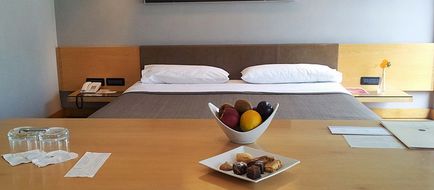 Ricana BA Center Room