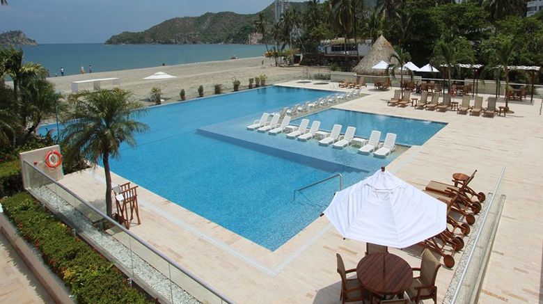 <b>Tamaca Beach Resort Hotel by Sercotel Pool</b>