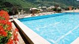 <b>Hotel Pyrenees Pool</b>