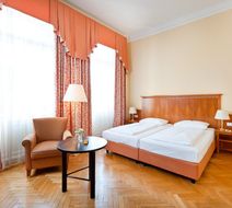 Hotel Johann Strauss Room