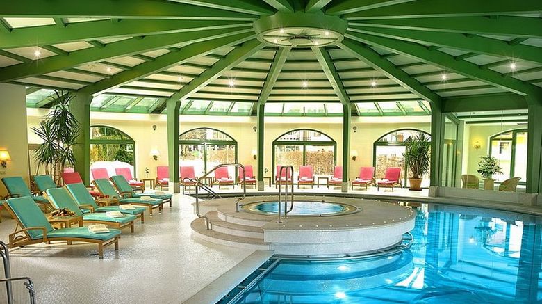 <b>Alpenhaus Gastein Pool</b>