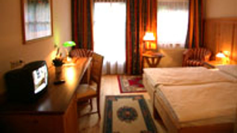 <b>Doktorwirt Gasthof Hotel Room</b> <b>Doktorwirt Gasthof Hotel Room</b>