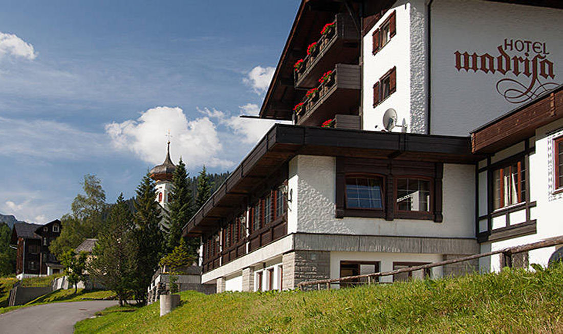 Hotel Madrisa Exterior