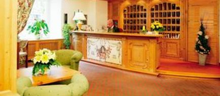 Schwarzer Adler Hotel Lobby