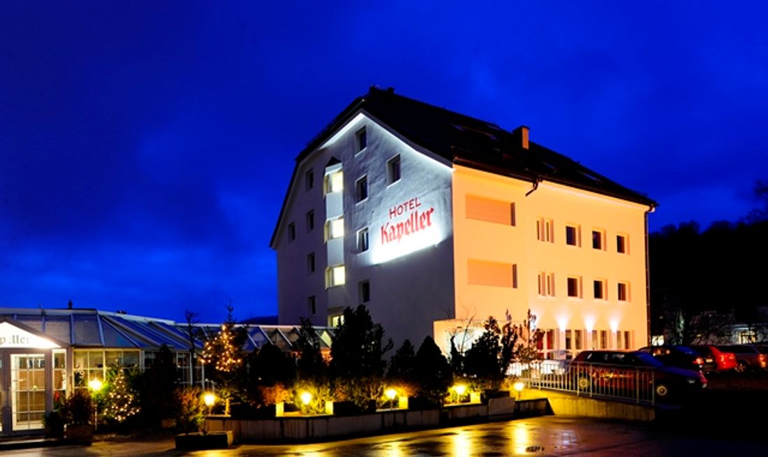 Hotel Kapeller Exterior
