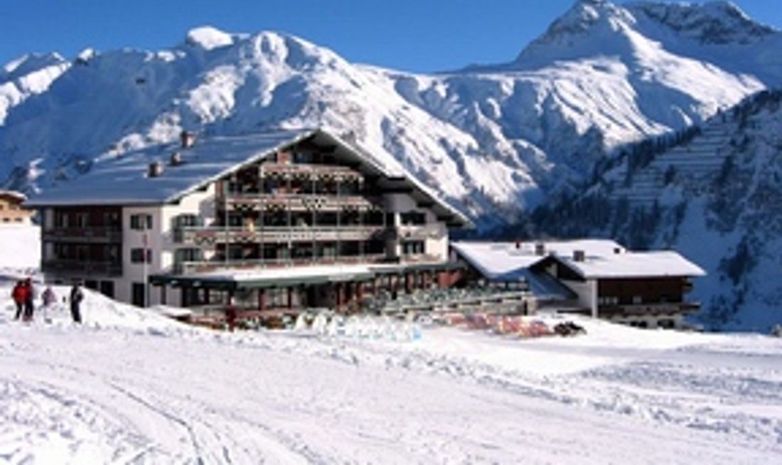 Montana Hotel Exterior