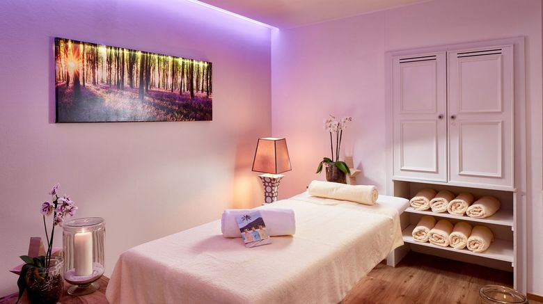 <b>Tennerhof Gourmet & Spa de Charme Hotel Spa</b> <b>Tennerhof Gourmet & Spa de Charme Hotel Spa</b>