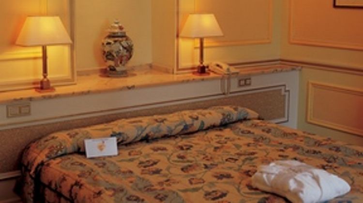 Corinthia Brussels Room