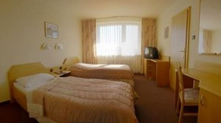 Hotel Partizan Tale Room