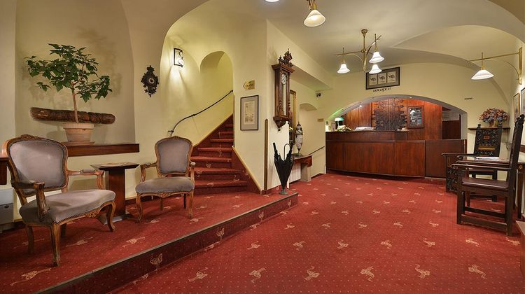 Hotel u Tri Pstrosu Lobby