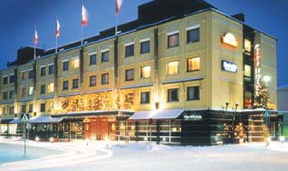 Arctic City Hotel Exterior