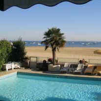 Arc Hotel sur Mer