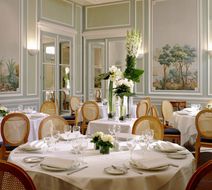 Hotel California Champs Elysees Banquet