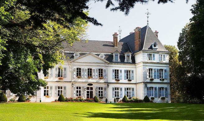 Chateau de Divonne Exterior