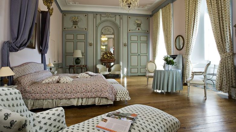 <b>Chateau de Rochegude Room</b>