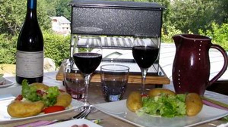 <b>Hotel Liberty Mont Blanc Restaurant</b> <b>Hotel Liberty Mont Blanc Restaurant</b>