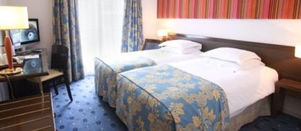 Mercure Boulogne St Cloud Room