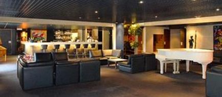 Amiraute Hotel Bar/Lounge