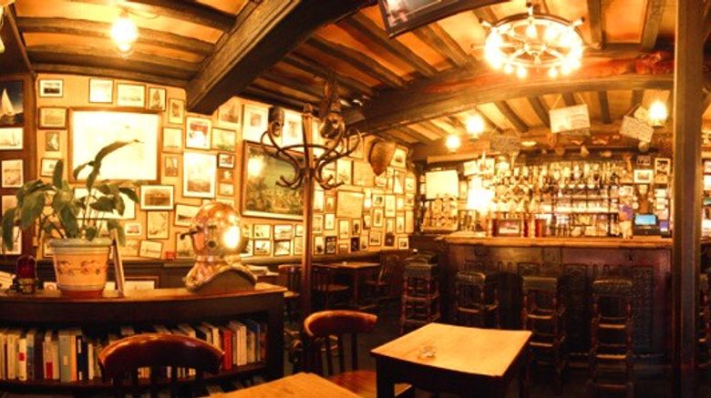 <b>Hotel l'Univers Restaurant</b>