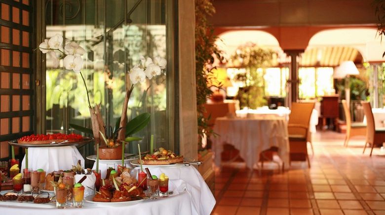 <b>Hotel Le Roi Theodore Banquet</b> <b>Hotel Le Roi Theodore Banquet</b>
