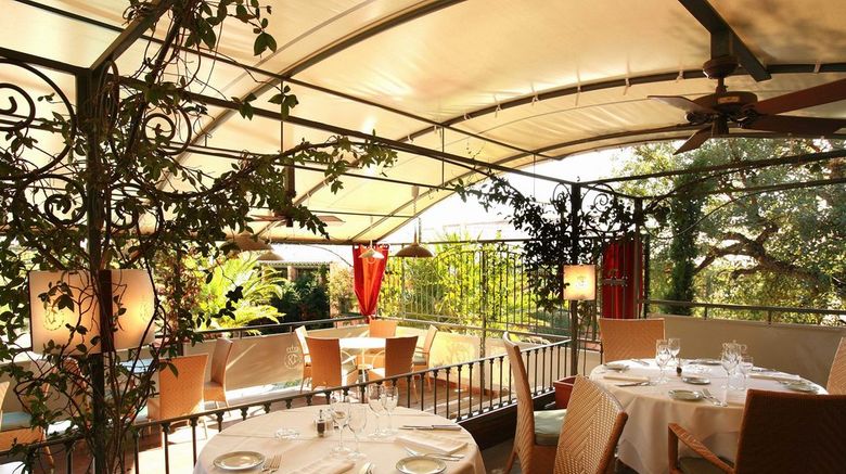 <b>Hotel Le Roi Theodore Restaurant</b> <b>Hotel Le Roi Theodore Restaurant</b>