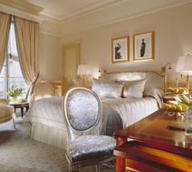 Le Meurice Room